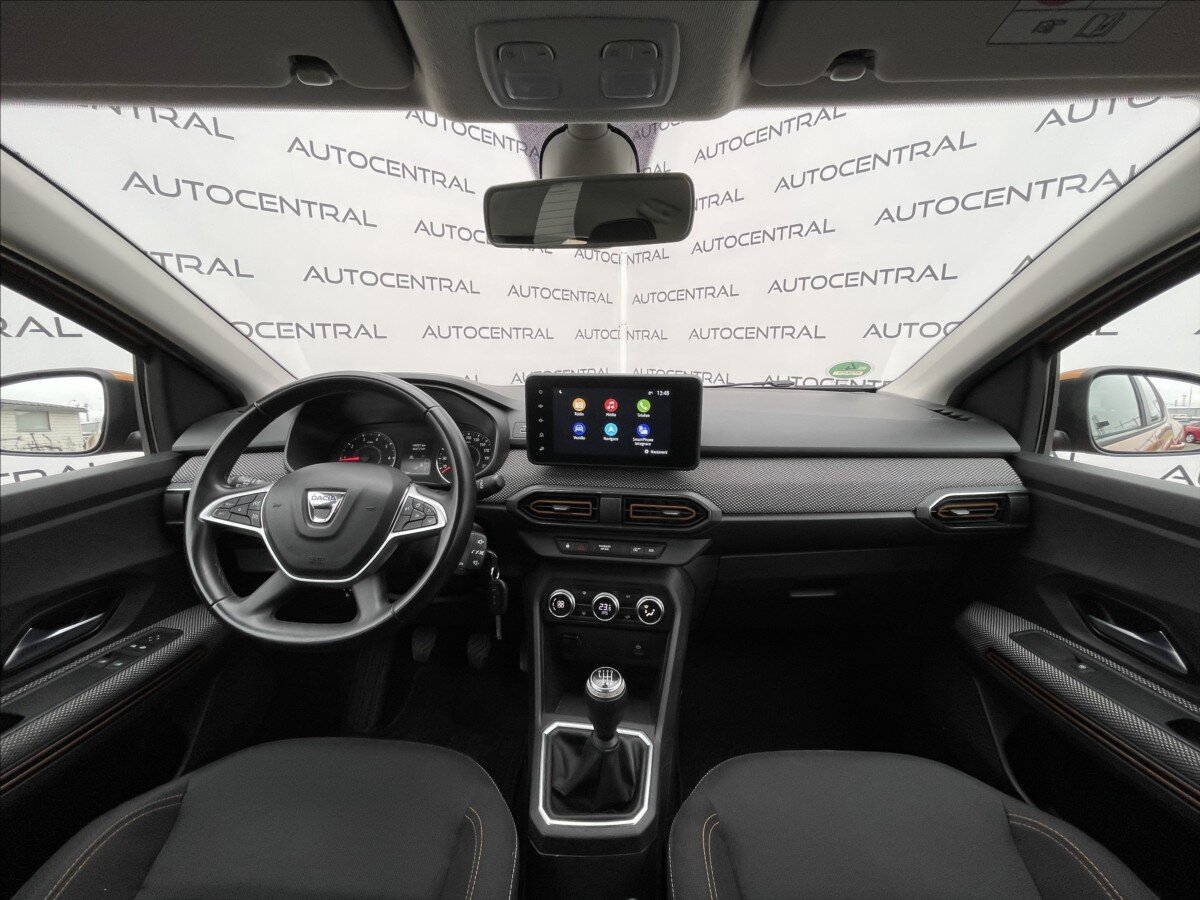 Dacia Sandero Hatchback 999,0 67 kw