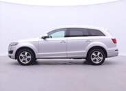 Audi Q7 4