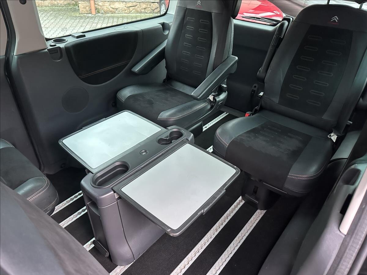 Citroën Jumpy VAN-Minibus 2,0 l 120 kw