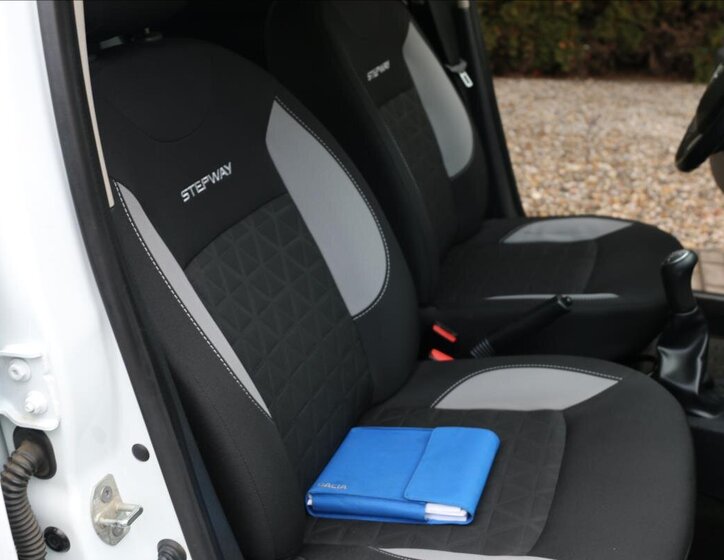 Dacia Sandero Hatchback 898,0 66 kw