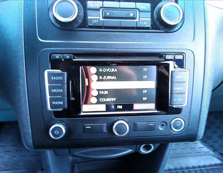 Volkswagen Caddy Kombi 1,6 l 75 kw