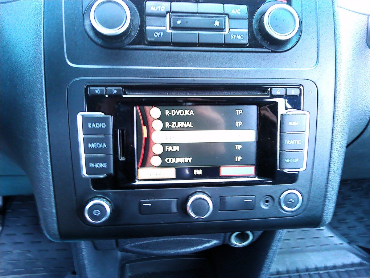 Volkswagen Caddy Kombi 1,6 l 75 kw