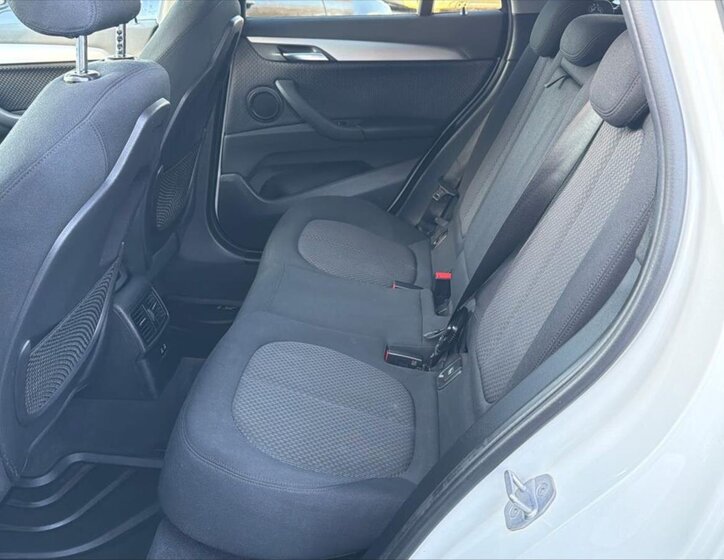 BMW X1 Kombi 2,0 l 141 kw