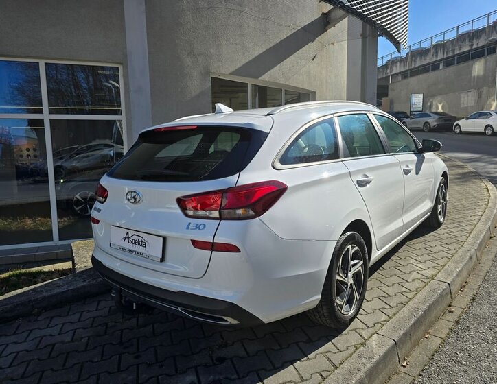 Hyundai i30 Kombi 1,5 l 80 kw