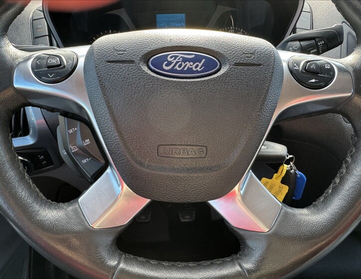 Ford Transit Custom 10