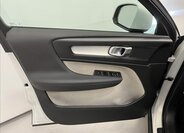 Volvo XC40 SUV 1,5 l 120 kw