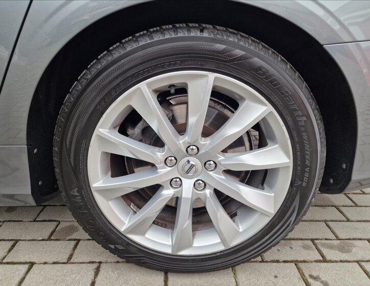 Volvo V90 Kombi 2,0 l 173 kw