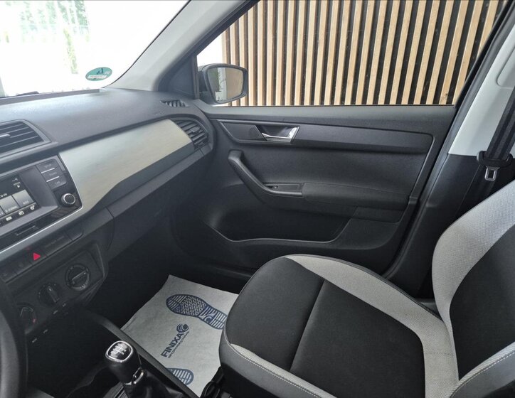 Škoda Fabia Hatchback 1,2 l 66 kw