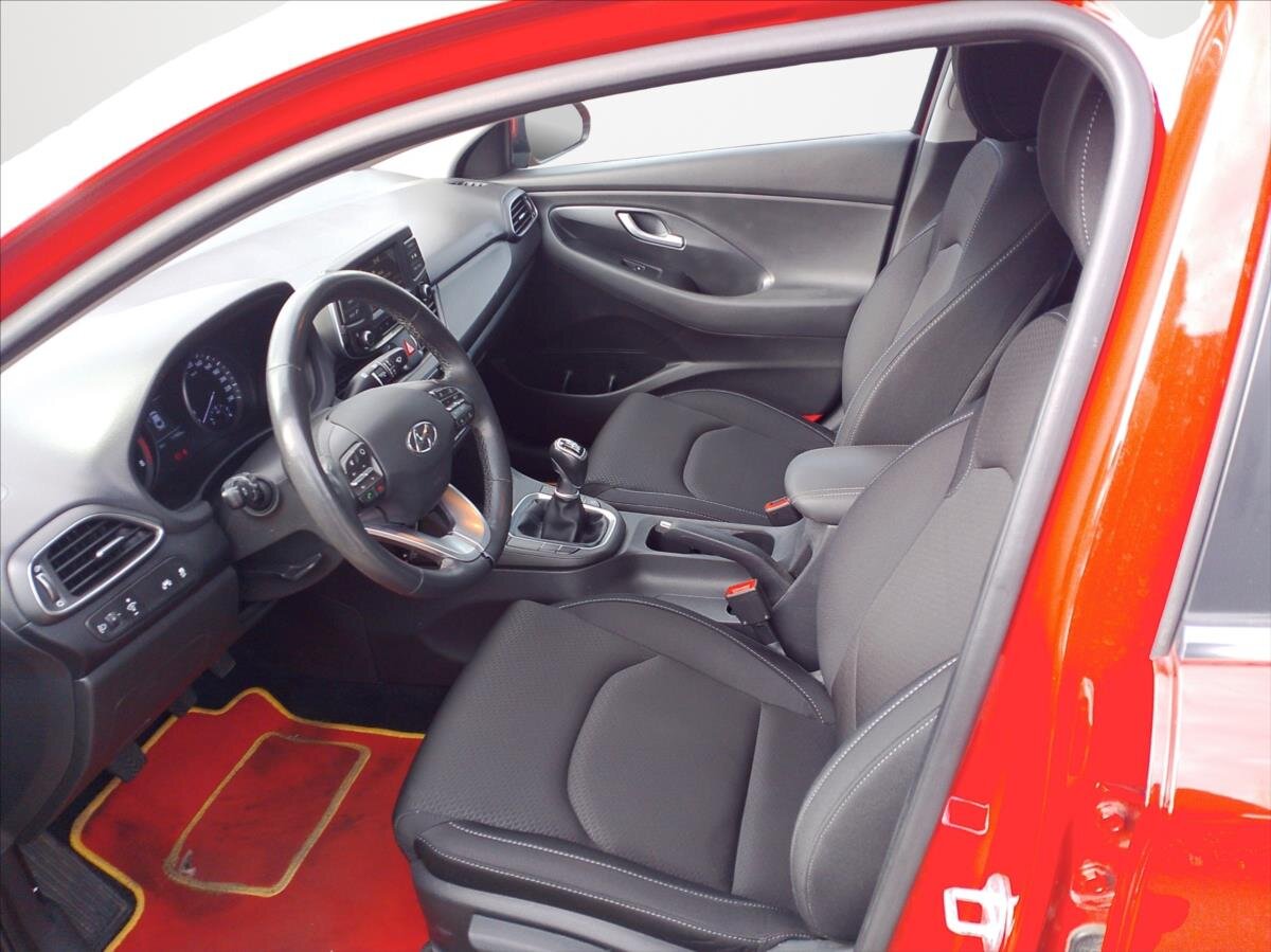 Hyundai i30 Liftback 1,4 l 103 kw