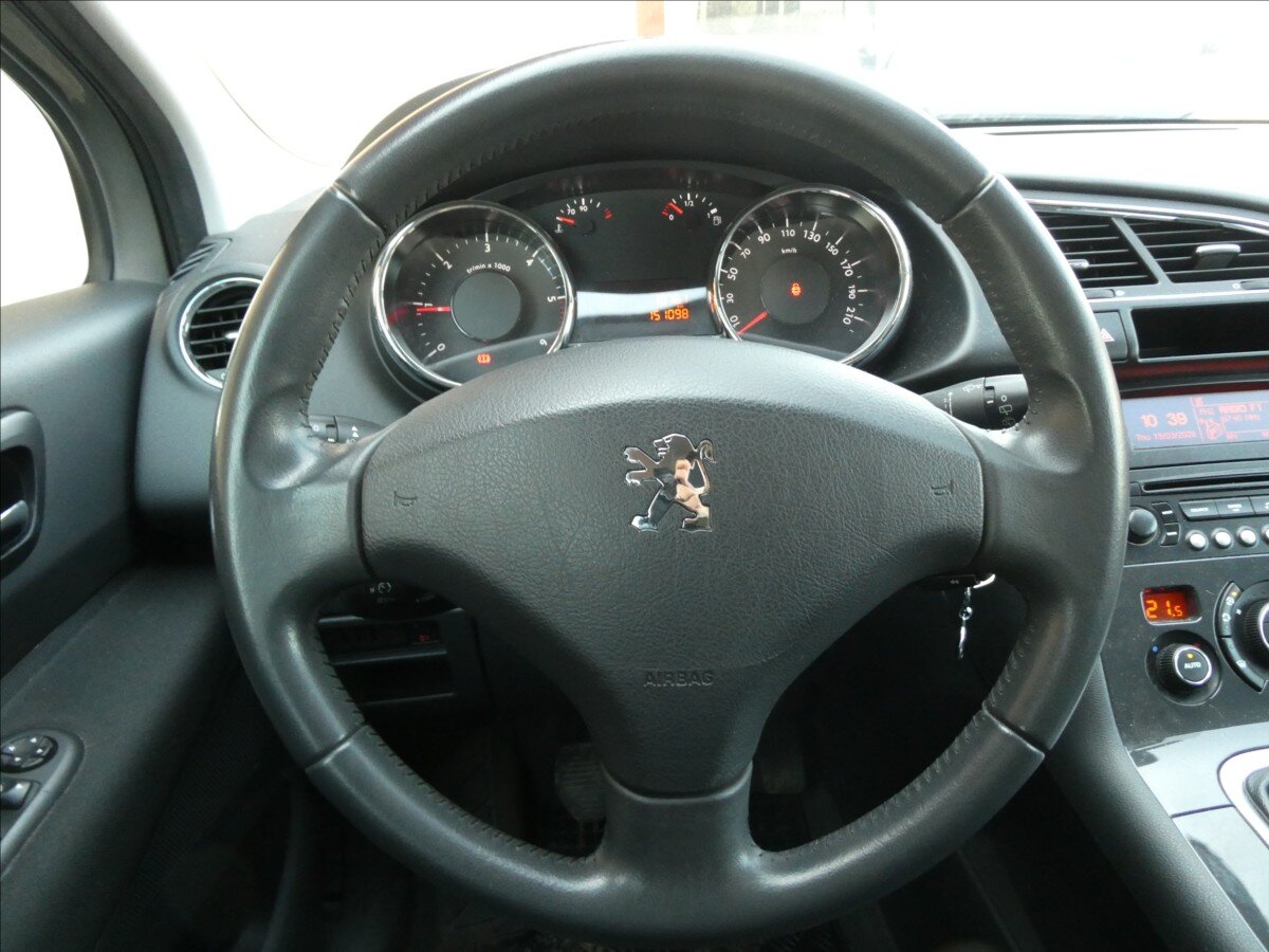 Peugeot 3008 SUV / Terénní 1,6 l 82 kw
