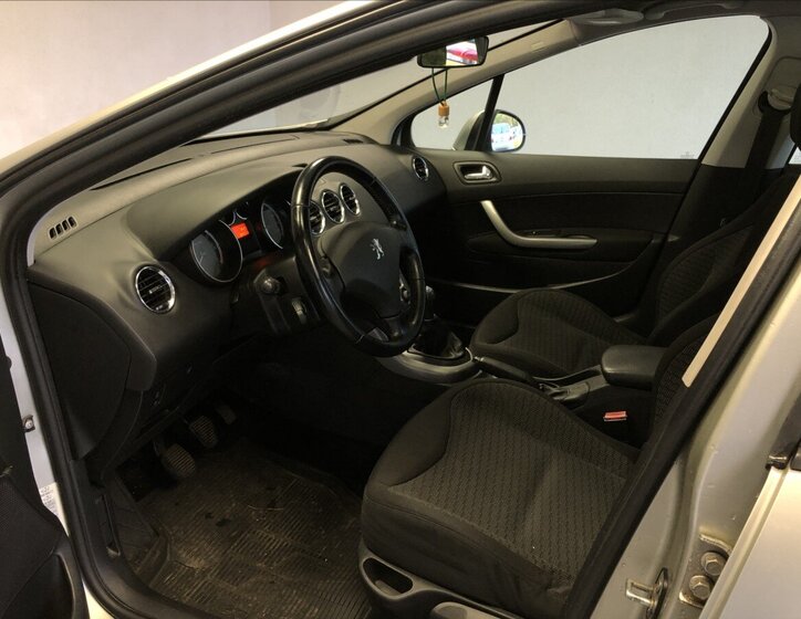 Peugeot 308 Kombi 1,6 l 88 kw