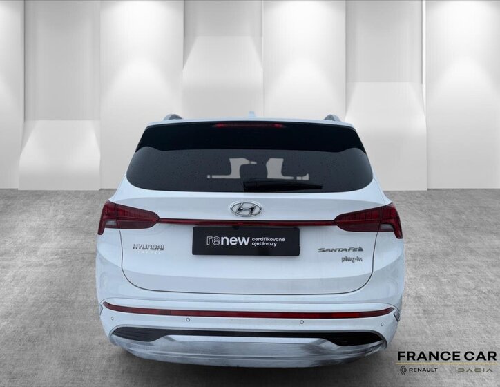 Hyundai Santa Fe SUV 1,6 l 195 kw