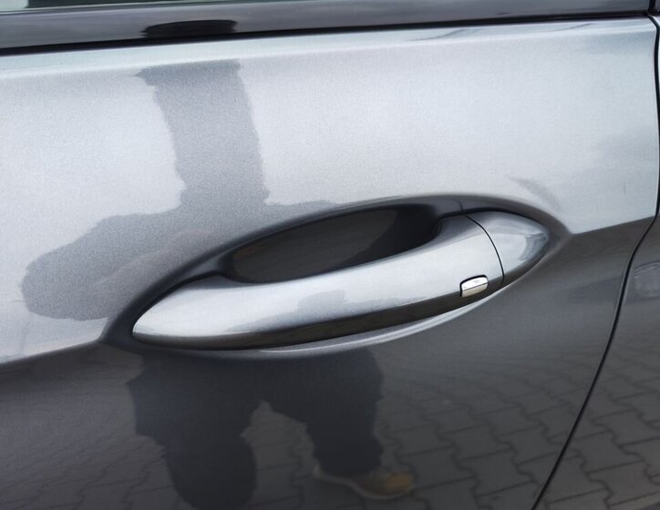 Opel Insignia Kombi 2,0 l 128 kw