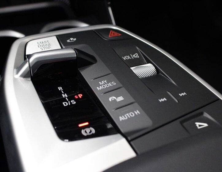 BMW X1 SUV 2,0 l 145 kw