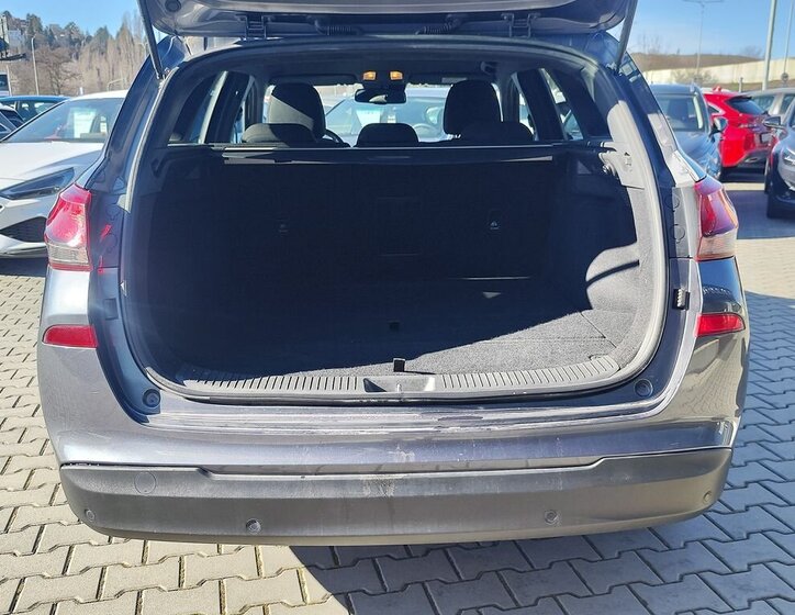 Hyundai i30 Kombi 1,6 l 81 kw