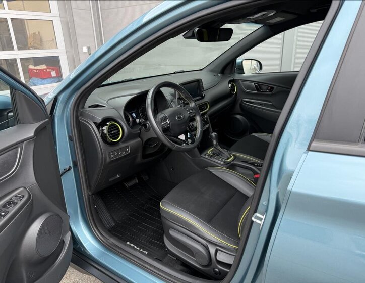 Hyundai Kona SUV / Terénní 1,6 l 130 kw