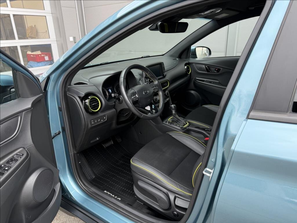 Hyundai Kona SUV / Terénní 1,6 l 130 kw