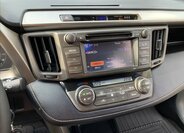 Toyota RAV4 SUV / Terénní 2,2 l 110 kw
