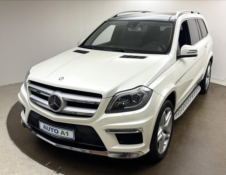 Mercedes-Benz GL SUV 3,0 l 190 kw