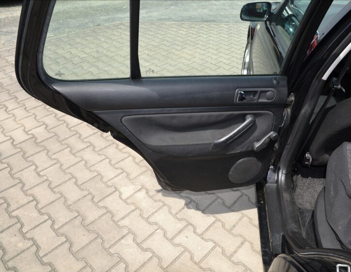 Volkswagen Golf Hatchback 1,4 l 55 kw