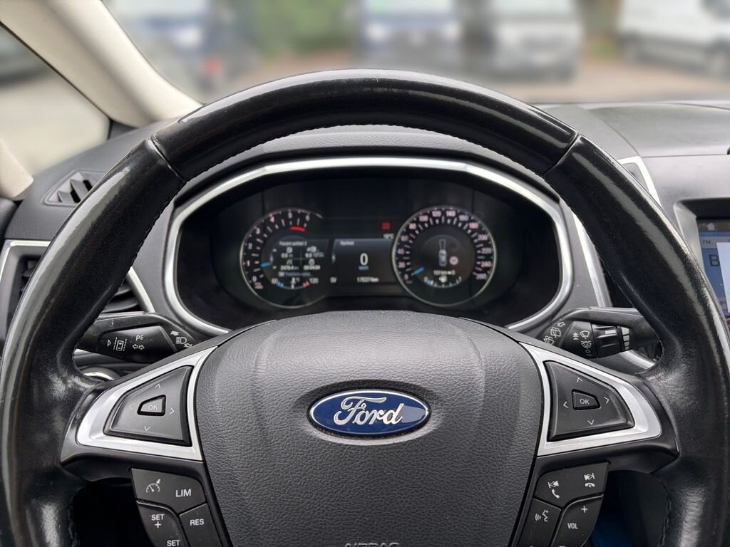 Ford S-MAX MPV 2,0 l 110 kw