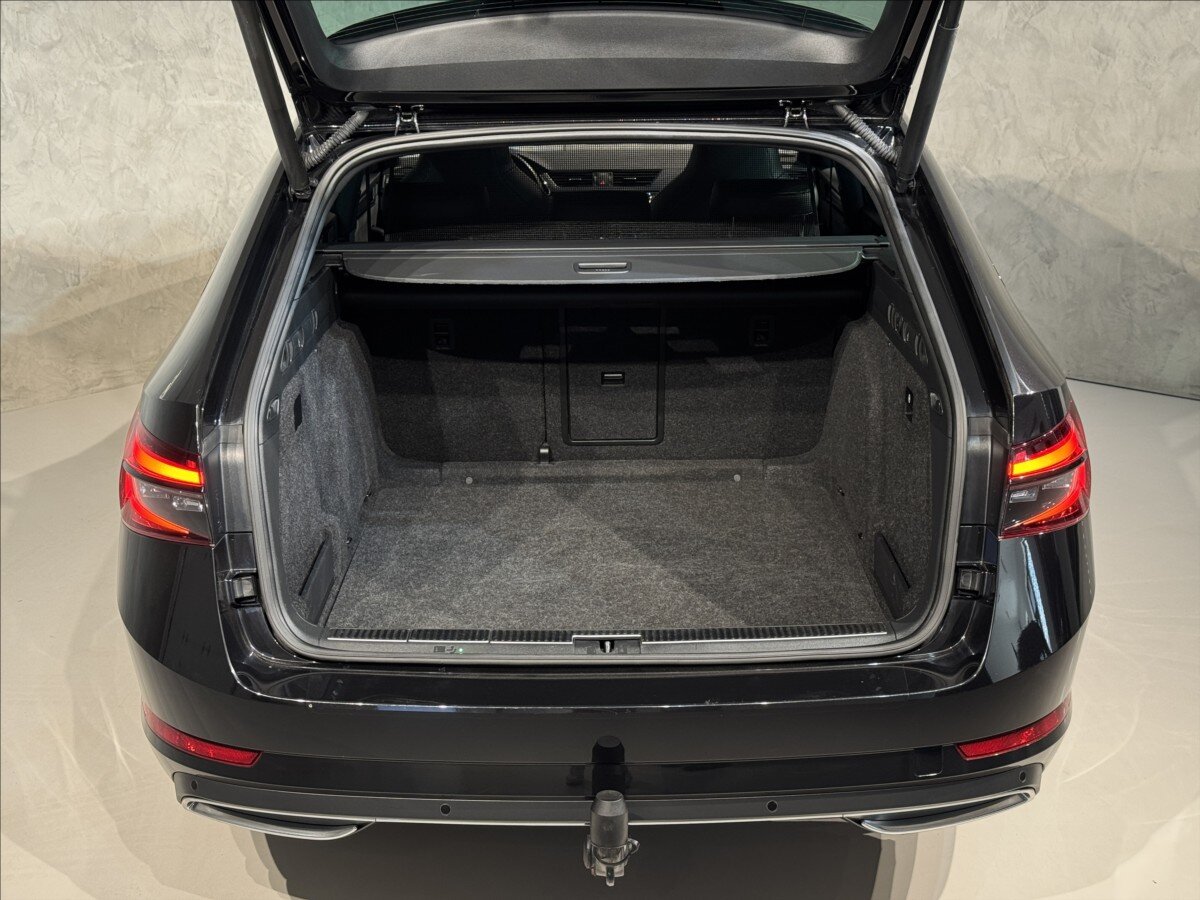 Škoda Superb Kombi 2,0 l 140 kw