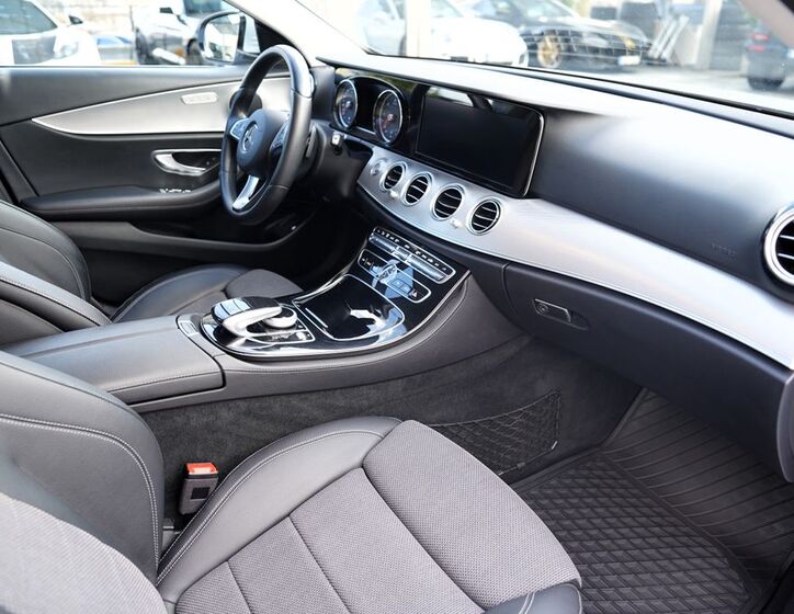 Mercedes-Benz Třídy E 29