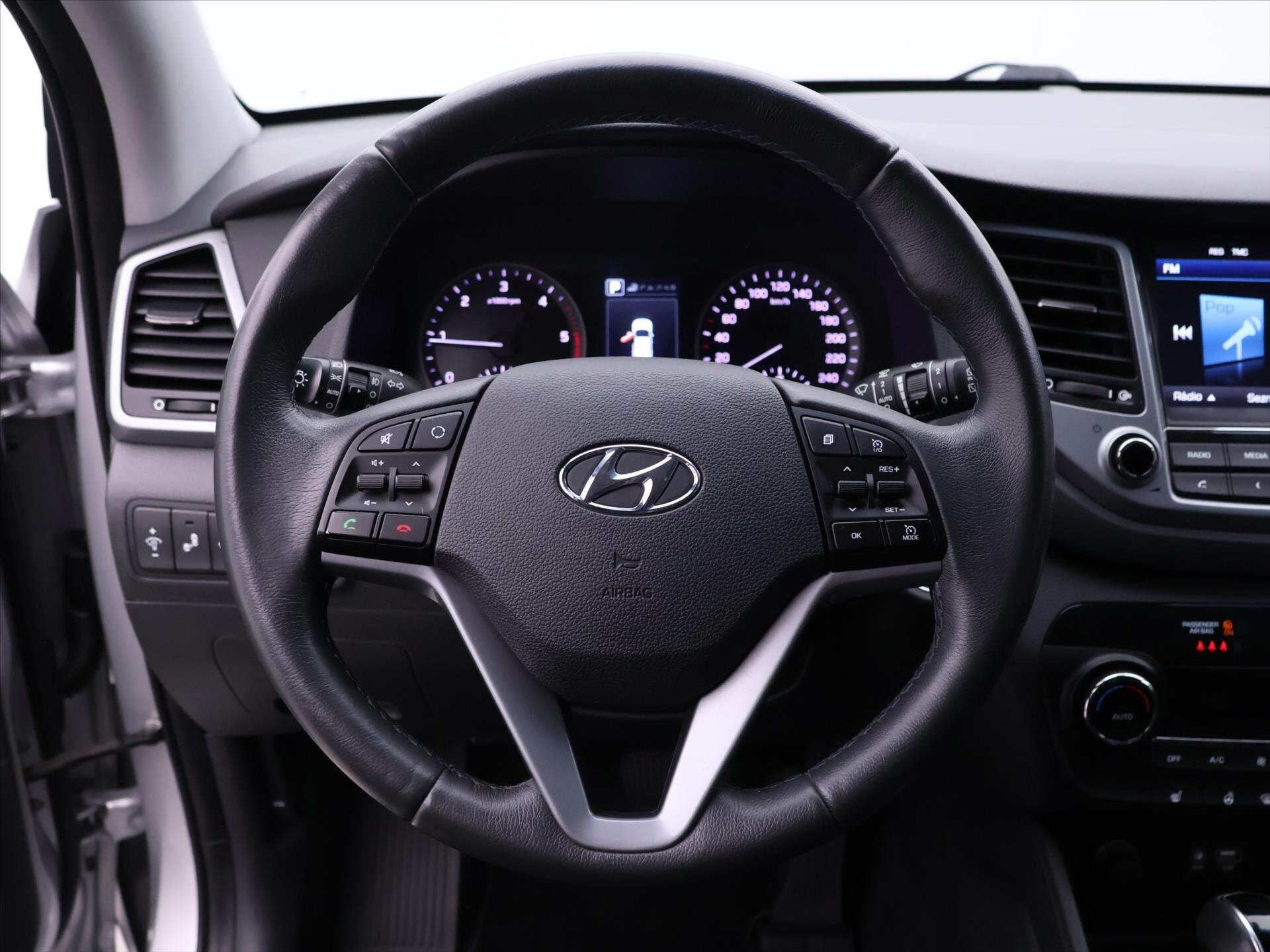 Hyundai Tucson SUV 2,0 l 100 kw