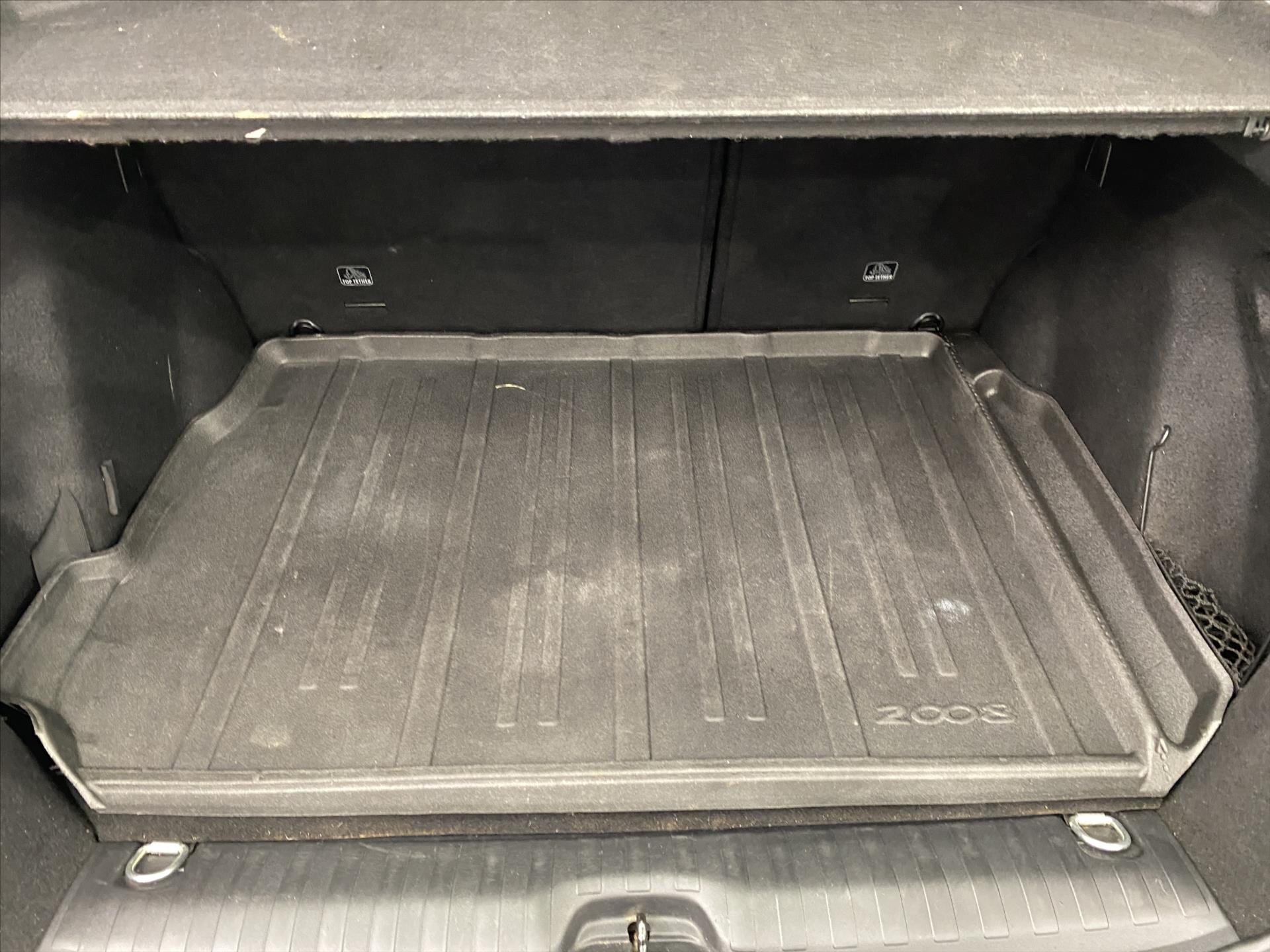 Peugeot 2008 Hatchback 1,2 l 60 kw