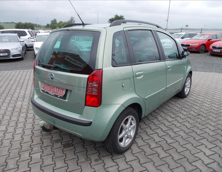 Fiat Idea Hatchback 1,9 l 74 kw