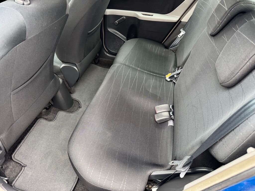 Toyota Yaris Hatchback 998,0 51 kw