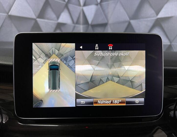 Mercedes-Benz Třídy V 18