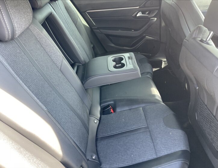 Peugeot 508 Kombi 2,0 l 120 kw