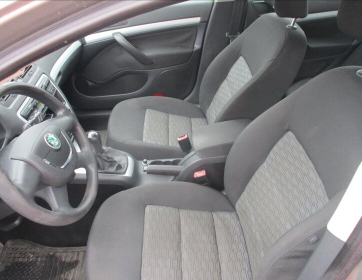 Škoda Octavia Kombi 1,6 l 77 kw