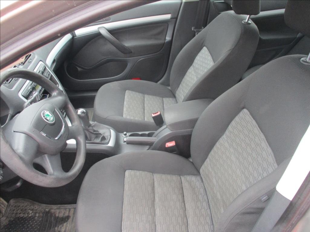 Škoda Octavia Kombi 1,6 l 77 kw