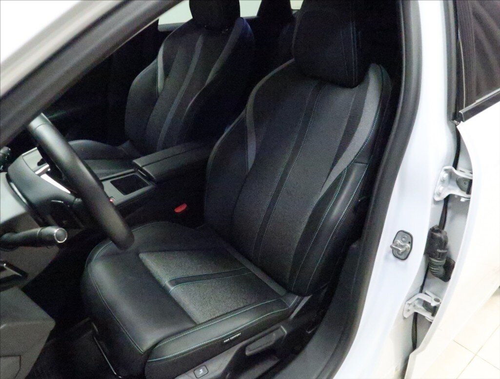 Peugeot 308 Kombi 1,5 l 96 kw