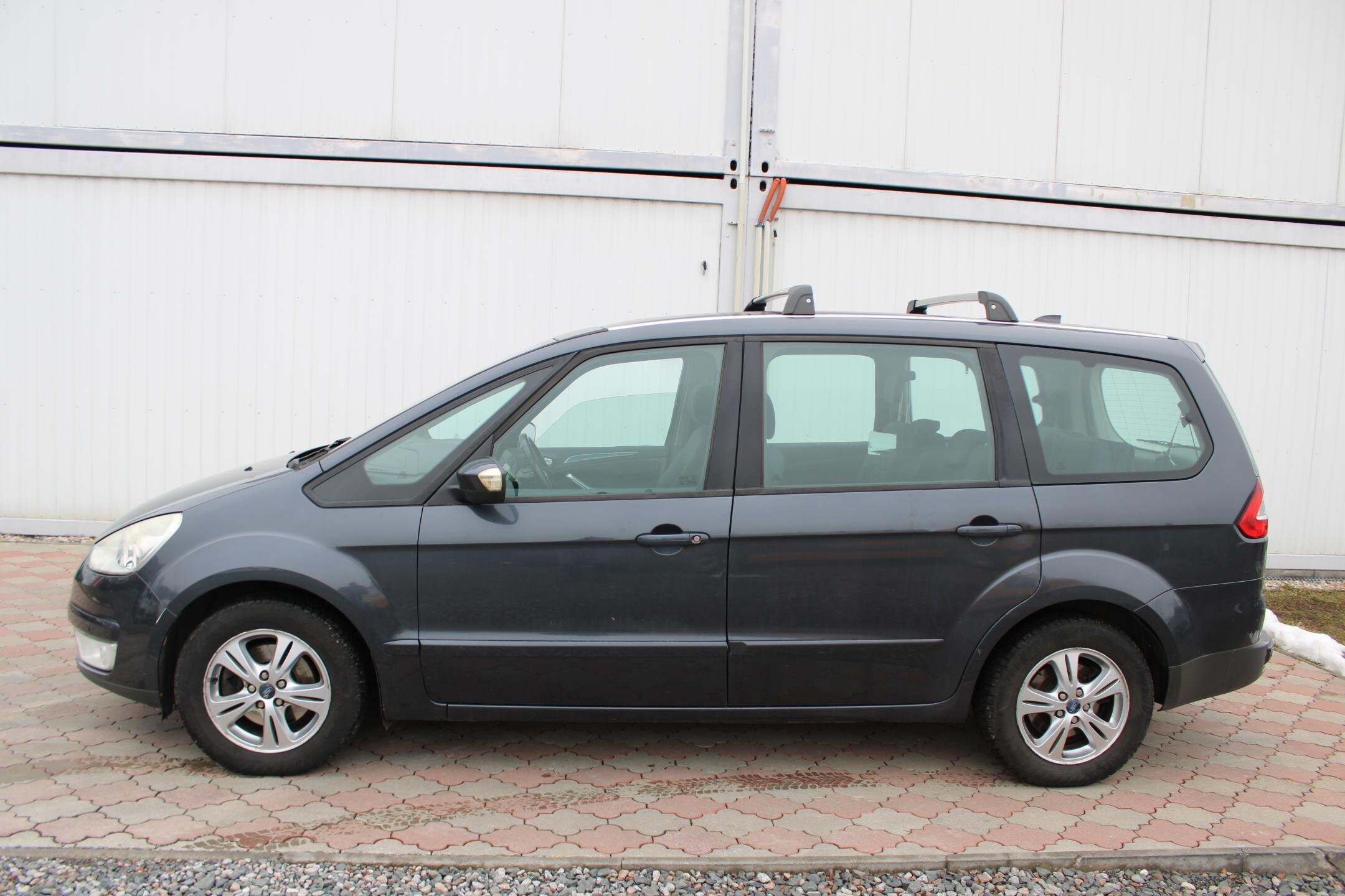 Ford Galaxy Kombi 1,8 l 92 kw