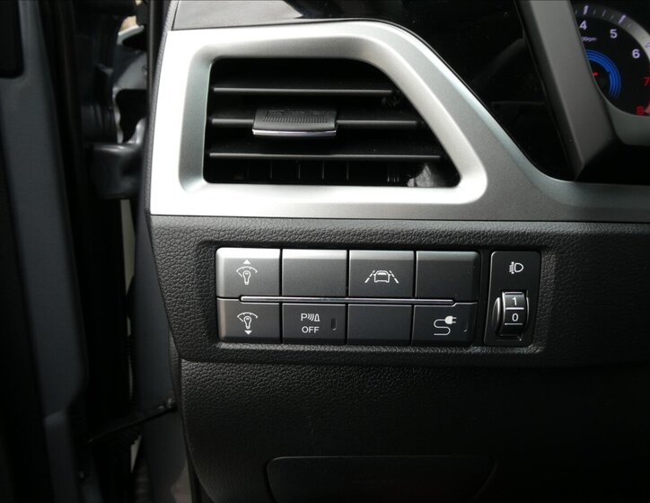 SsangYong Korando SUV / Terénní 1,5 l 120 kw