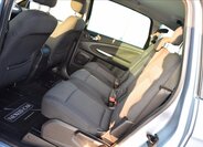 Ford S-MAX MPV 2,0 l 107 kw
