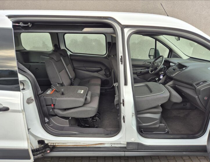 Ford Tourneo Connect 19