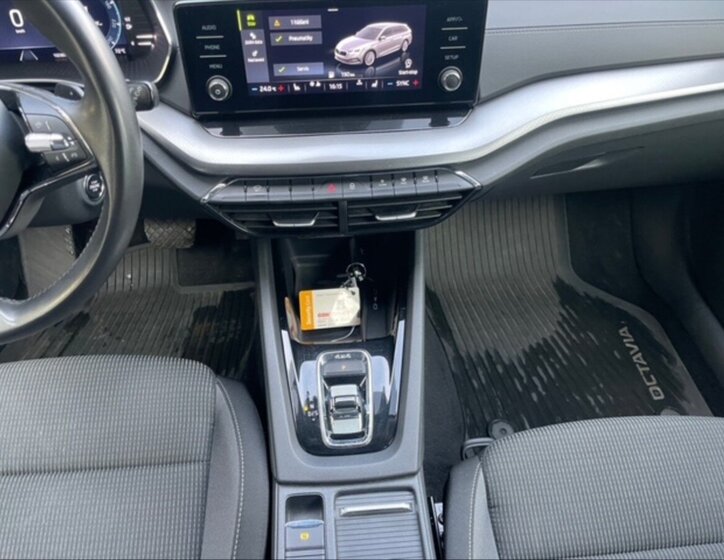 Škoda Octavia Kombi 2,0 l 110 kw