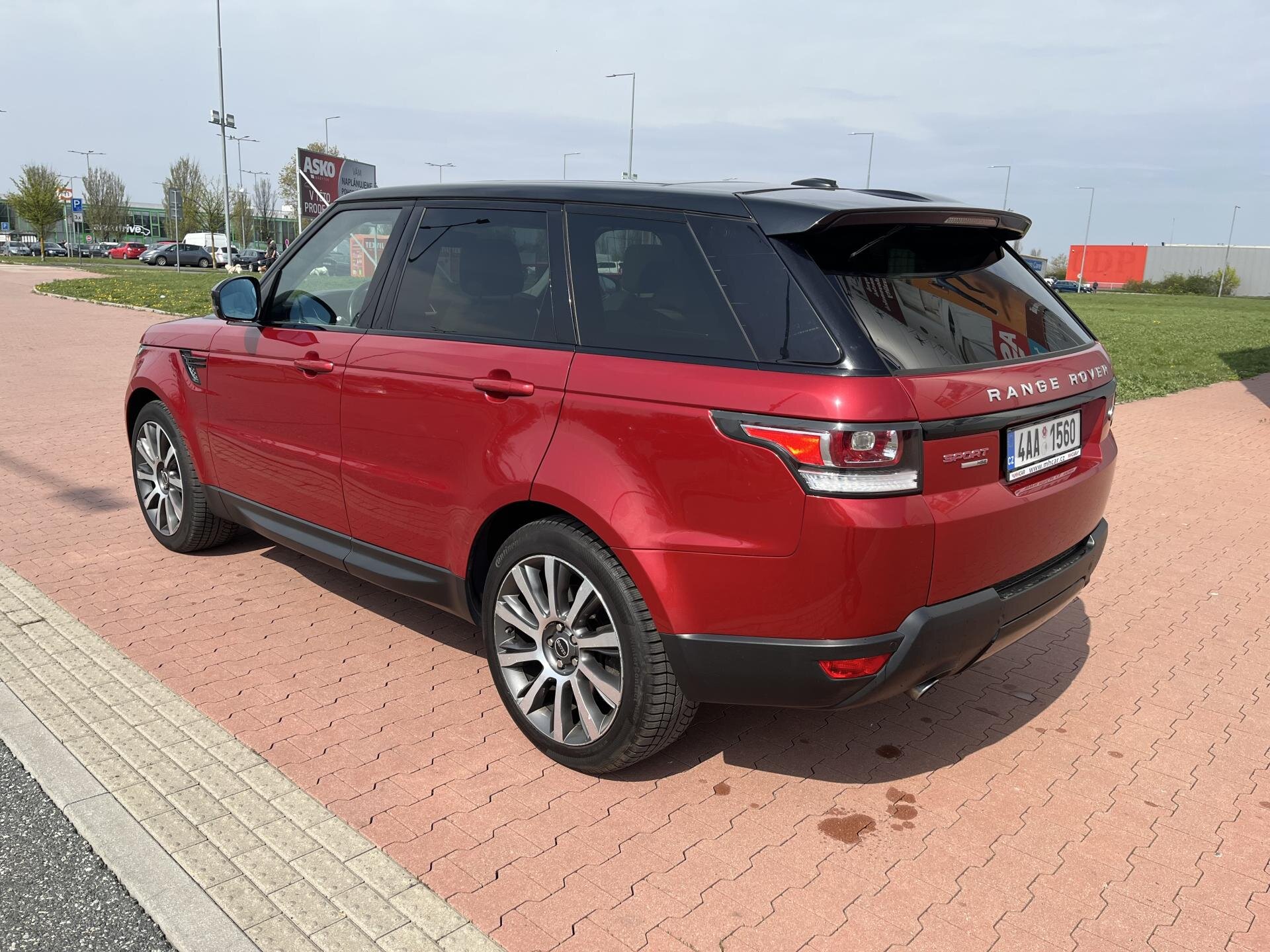 Land Rover Range Rover Sport SUV / Terénní 3,0 l 190 kw