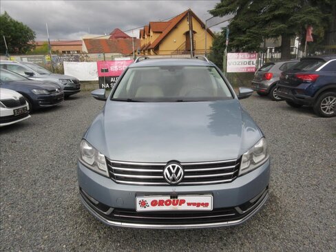 Volkswagen Passat Kombi 2,0 l 103 kw
