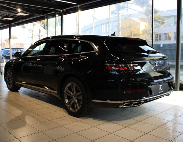 Volkswagen Arteon Kombi 2,0 l 147 kw