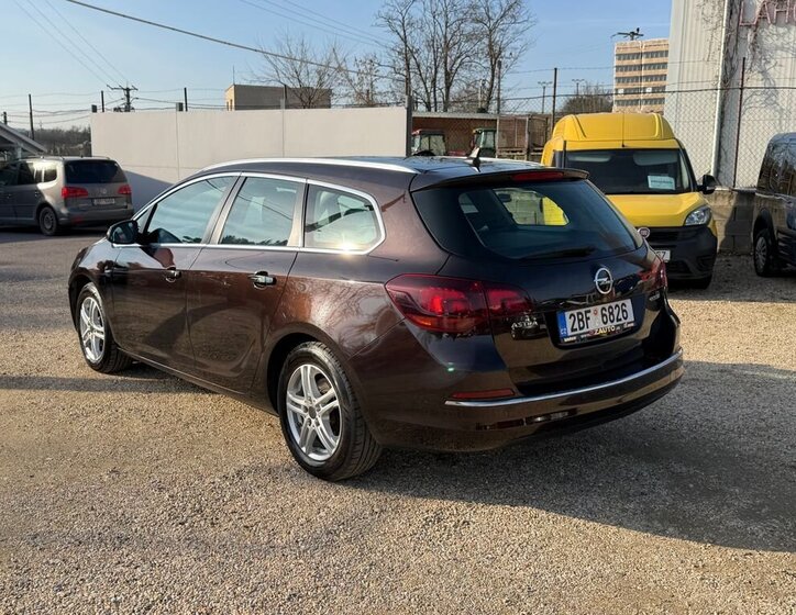 Opel Astra Kombi 1,7 l 81 kw