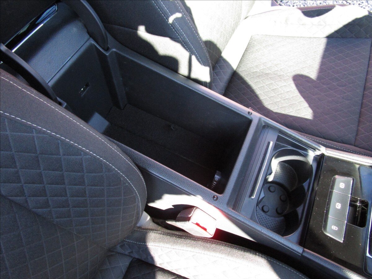 Škoda Superb Kombi 2,0 l 110 kw