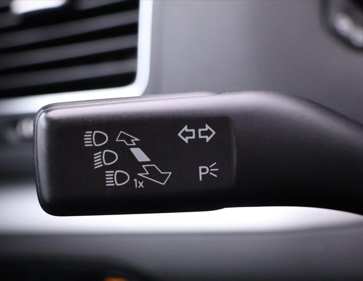 Volkswagen Sharan MPV 2,0 l 130 kw