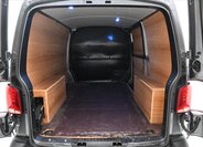 Volkswagen Transporter Skříň 2,0 l 110 kw