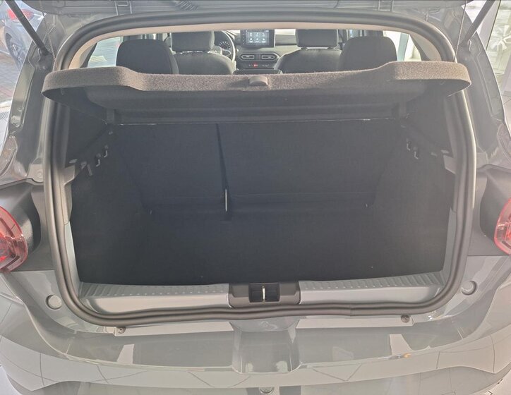 Dacia Sandero Hatchback 999,0 74 kw