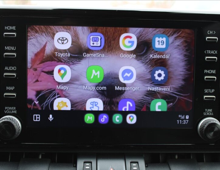 Toyota RAV4 SUV 2,0 l 129 kw